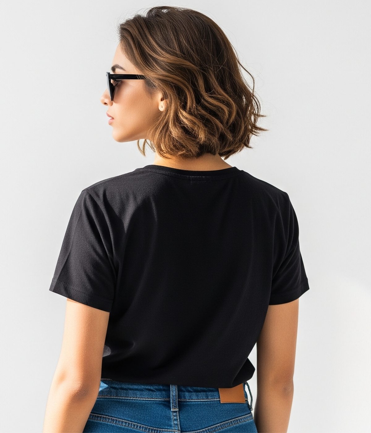 Flamingo: Miami Vibes Tropical Graphic Classic T-Shirt